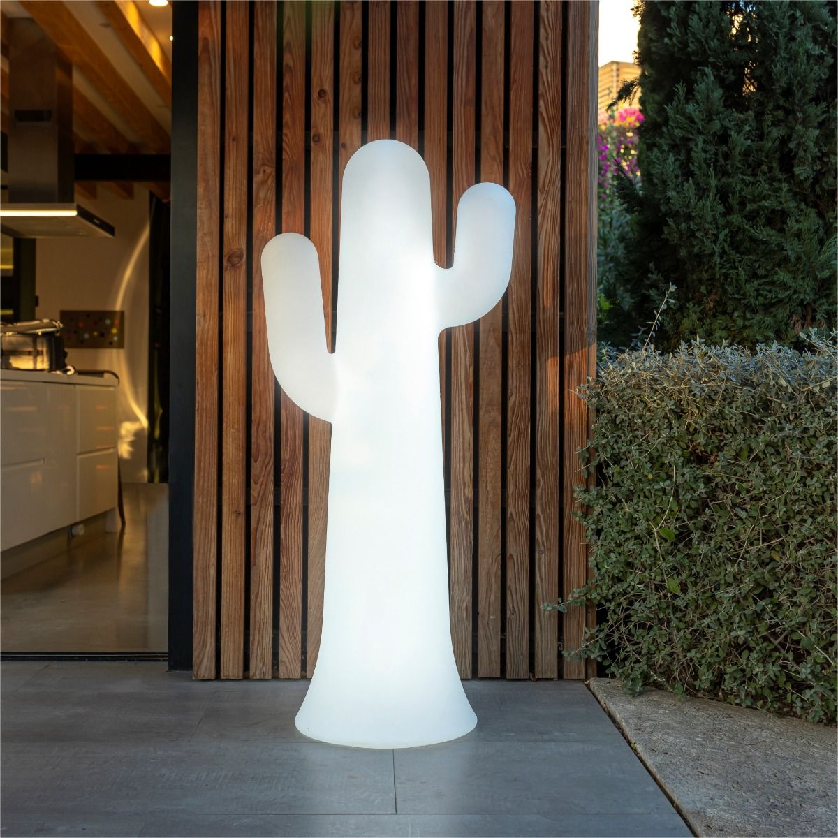 Lampa zewnętrzna PANCHO 3089