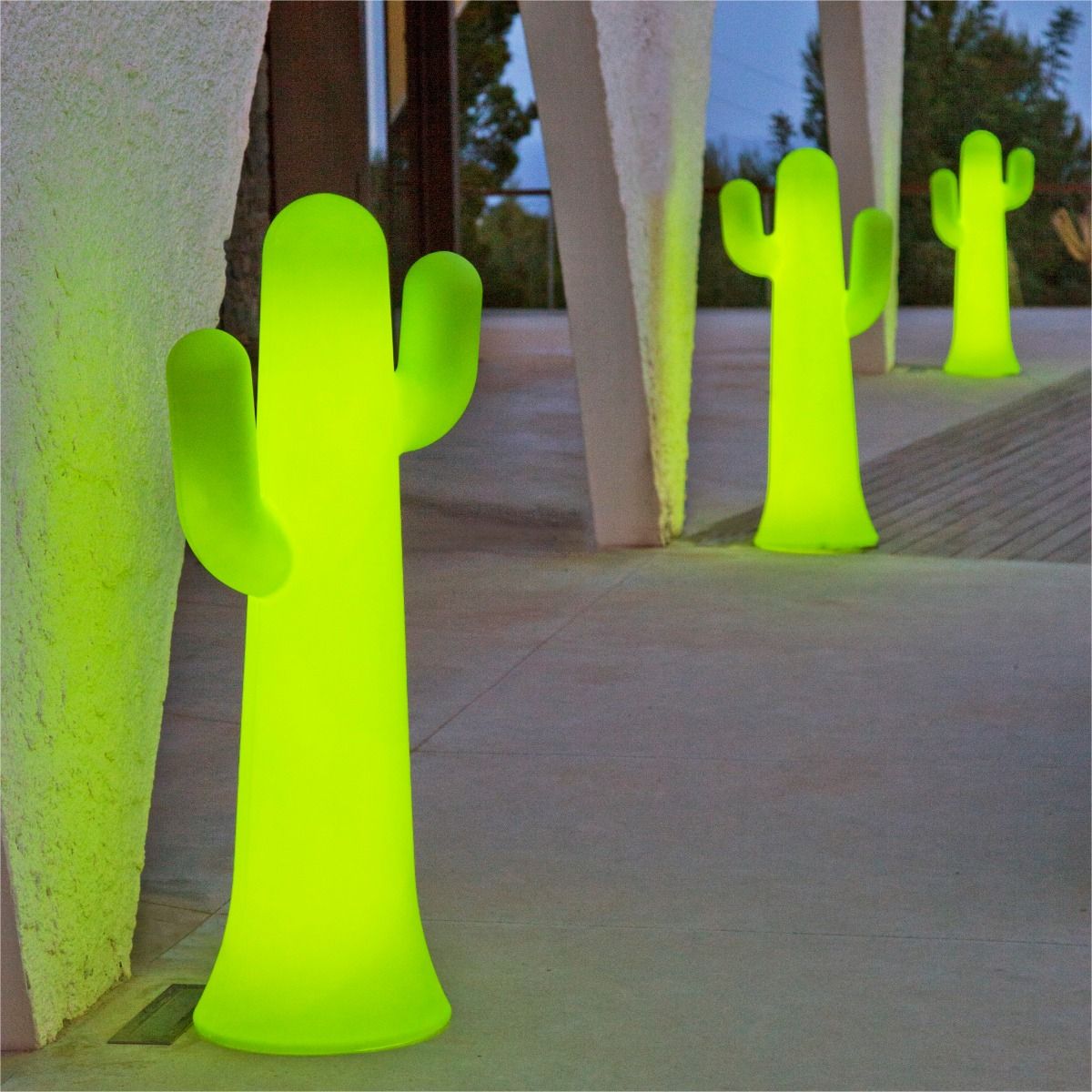 Lampa zewnętrzna PANCHO 3090