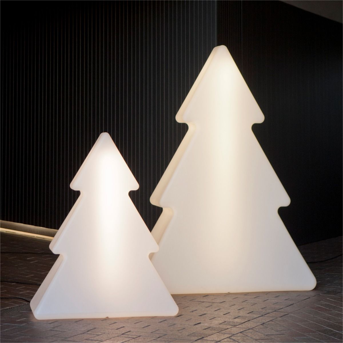 Lampa zewnętrzna PINUS RGB 3138