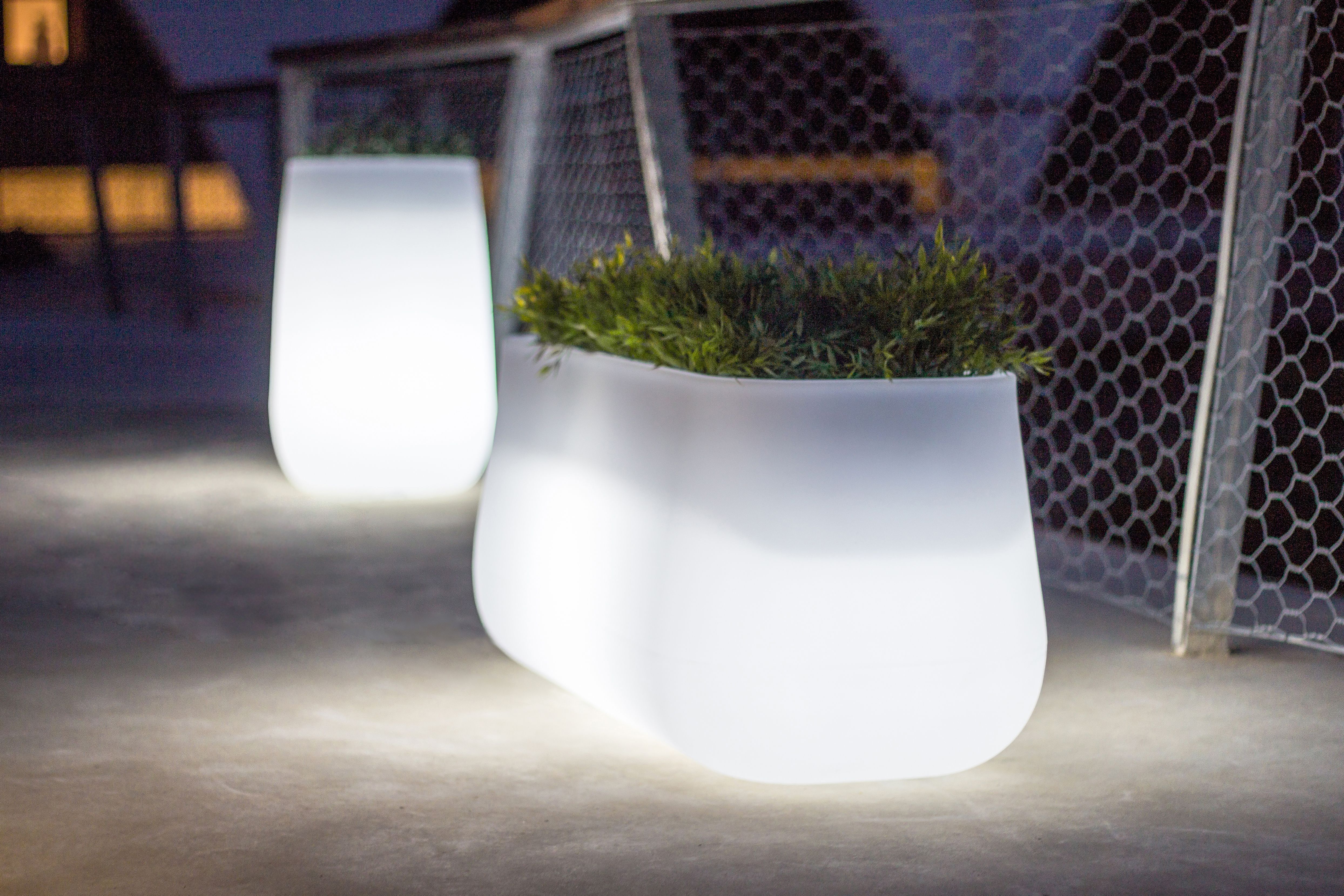 Doniczka solarna CAMELIA LED RGB 3322