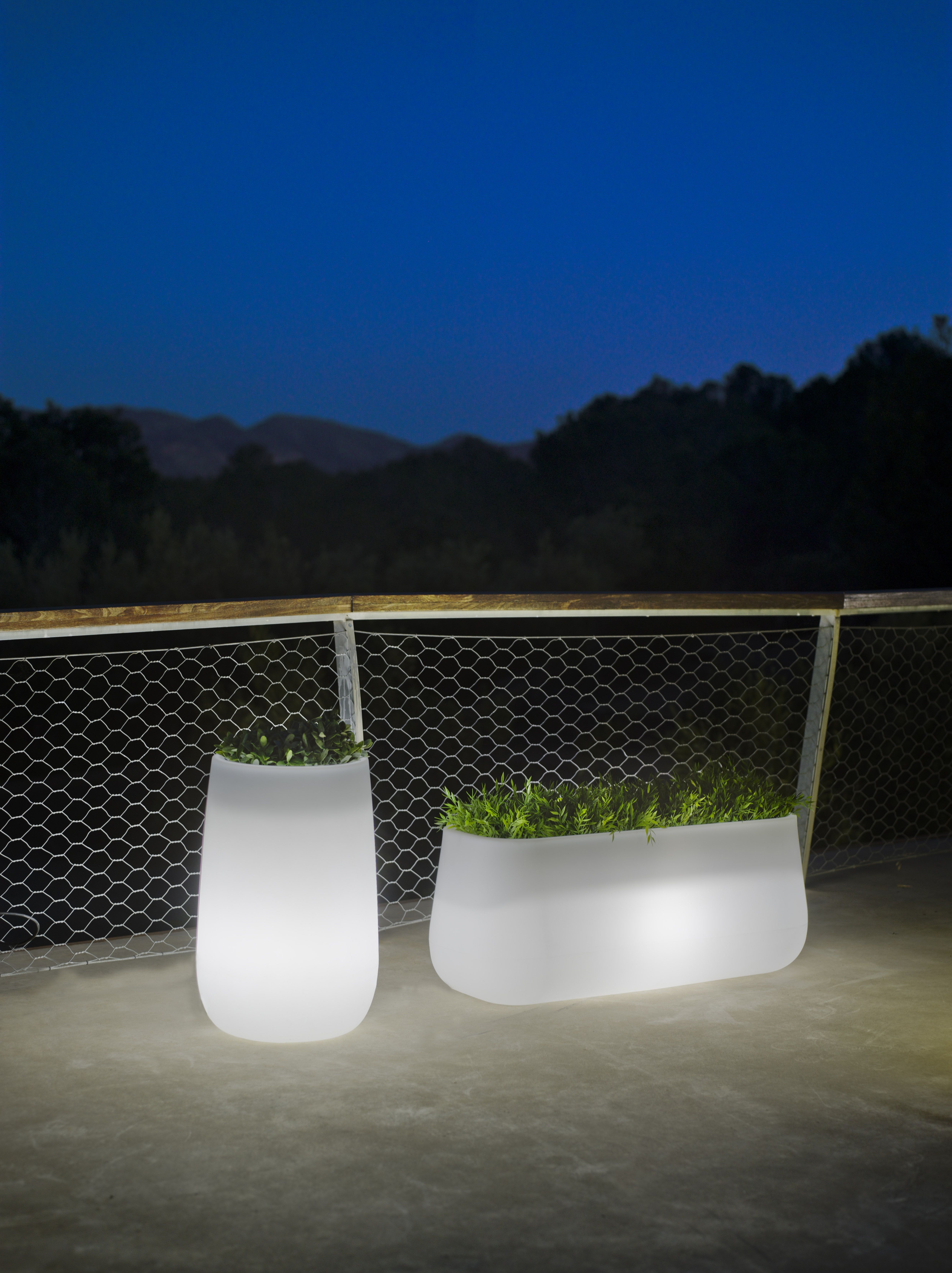 Doniczka solarna CAMELIA LED RGB 3323