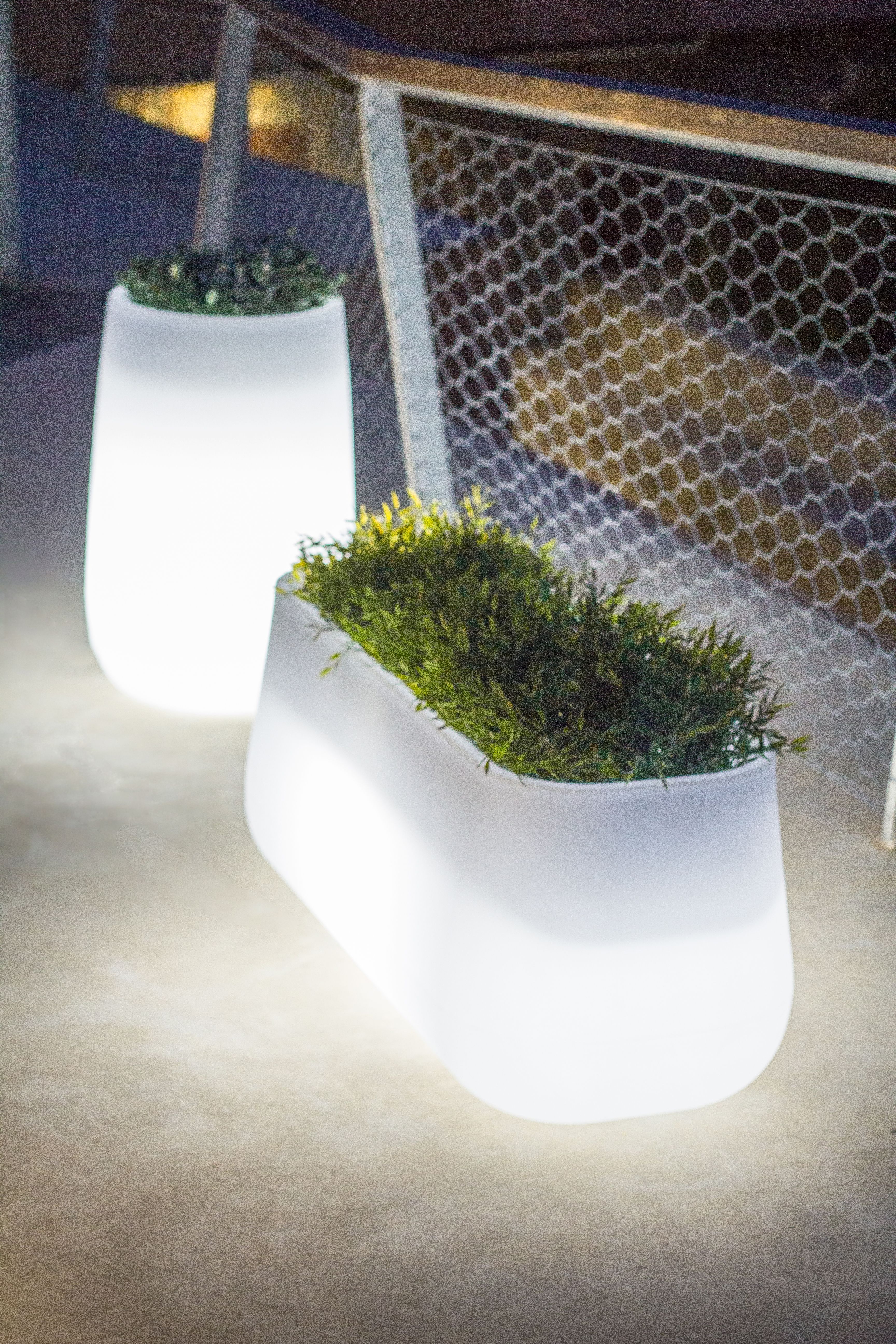 Doniczka solarna CAMELIA LED RGB 3323