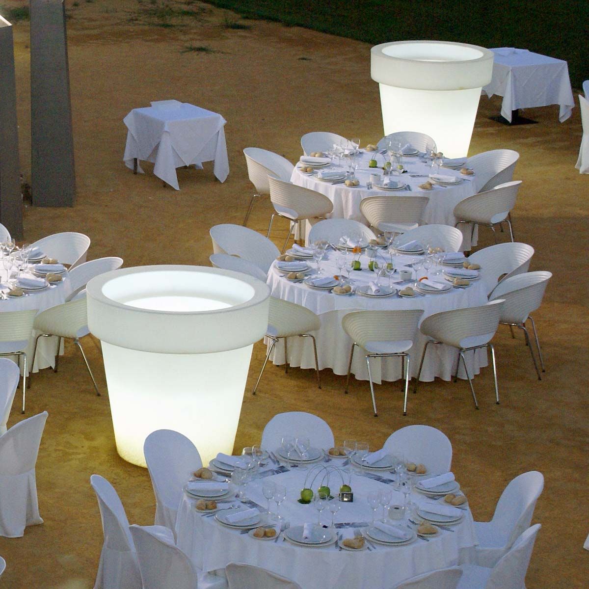 Doniczka solarna CAMELIA LED JDNMGN160XXSSNW