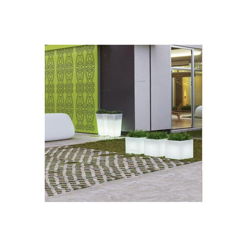 Doniczka solarna NARCISO LUMNC050SSNW