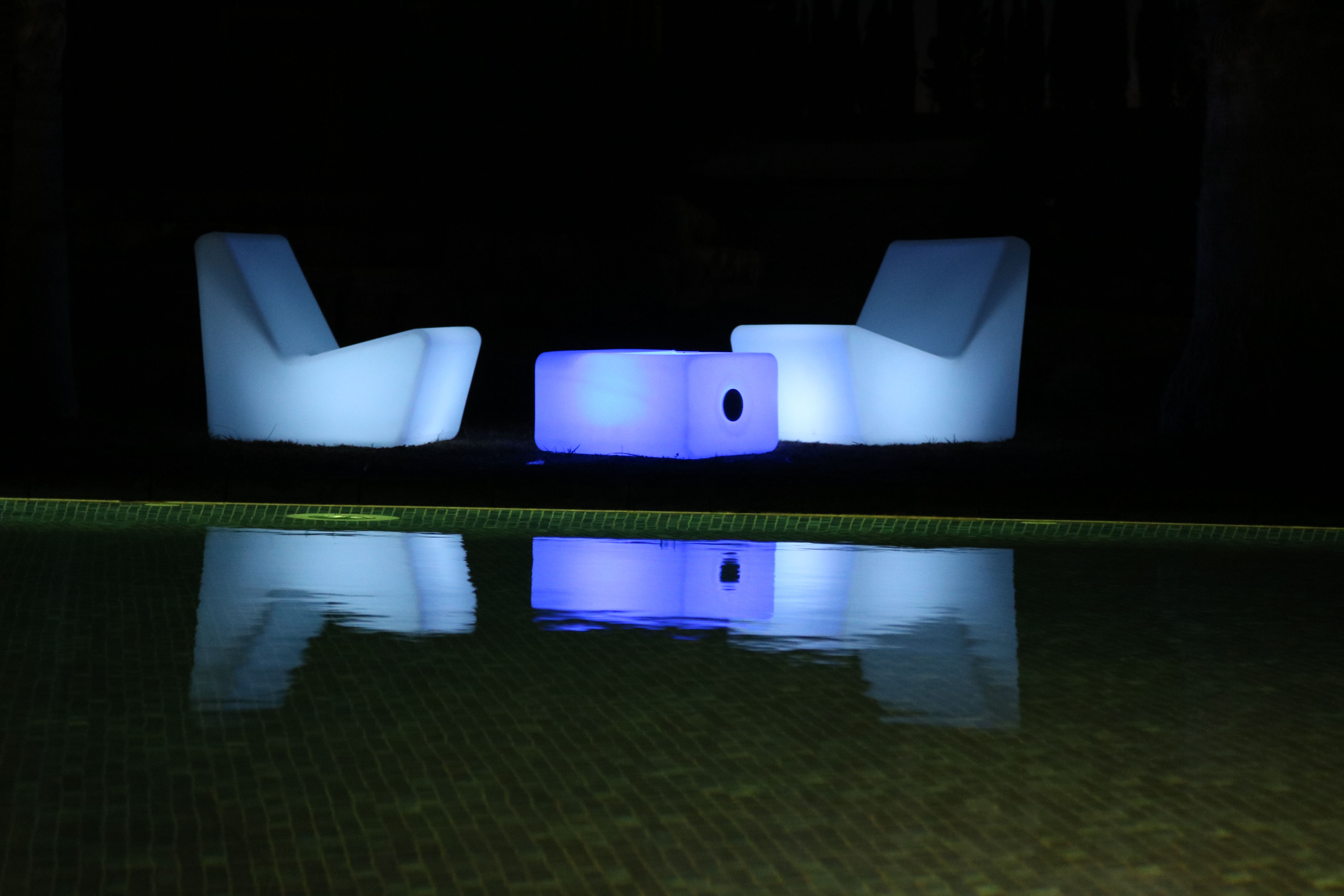 Krzesło solarne LED RGB TARIDA IP65 3159